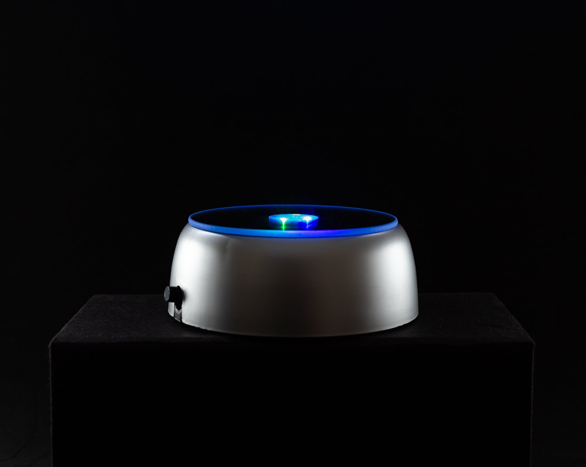 Base luminosa para fotos en cristal 3D. Perfecto para regalos con fotos personalizadas y regalos originales para bodas.